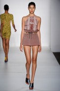 l-nascimento-desfile-fashion-rio-2011-10-25