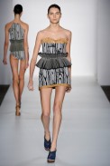 l-nascimento-desfile-fashion-rio-2011-10-30