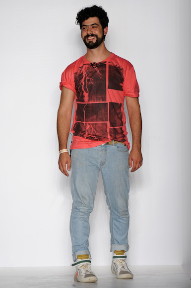 l-nascimento-desfile-fashion-rio-2011-10-37