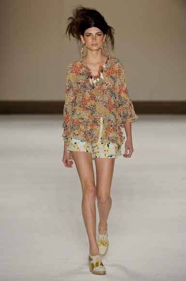 isabela-capeto-desfile-fashion-rio-2011-10-19
