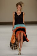 isabela-capeto-desfile-fashion-rio-2011-10-26