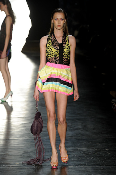 erika-ikezili-desfile-spfw-2011-19