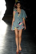 erika-ikezili-desfile-spfw-2011-21