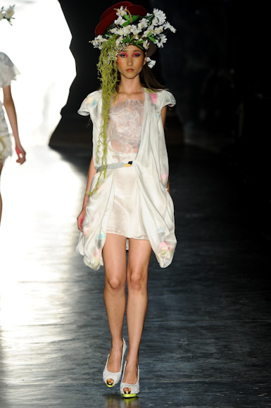 erika-ikezili-desfile-spfw-2011-30