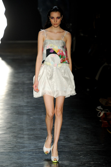 erika-ikezili-desfile-spfw-2011-31