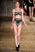 rosa-cha-desfile-spfw-2011-23