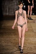 rosa-cha-desfile-spfw-2011-24