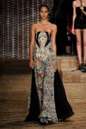 rosa-cha-desfile-spfw-2011-43