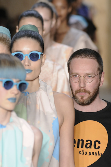 herchcovitch-desfile-spfw-2011-37