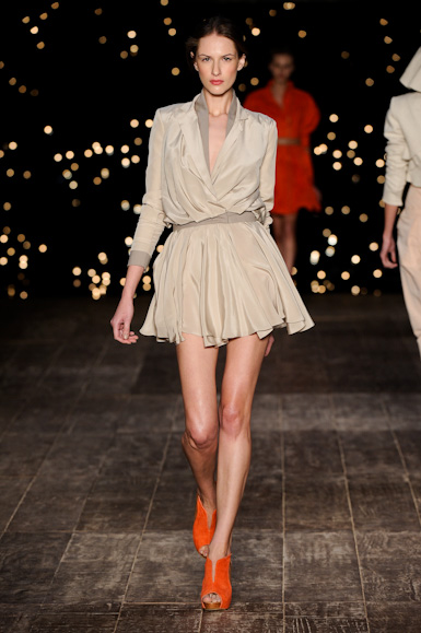 cori-desfile-spfw-2011-11