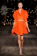 cori-desfile-spfw-2011-12