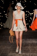 cori-desfile-spfw-2011-18