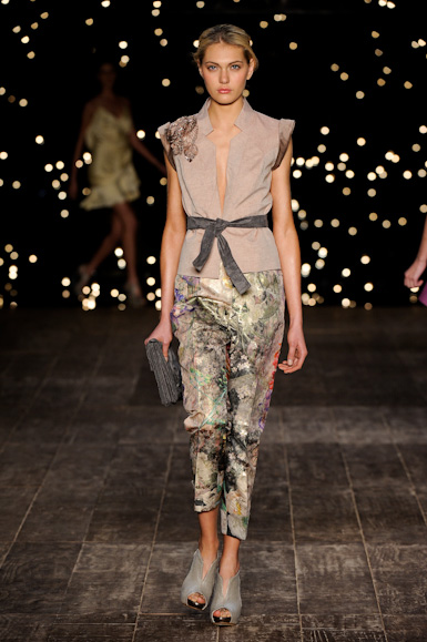 cori-desfile-spfw-2011-38