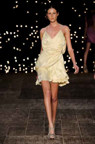 cori-desfile-spfw-2011-39