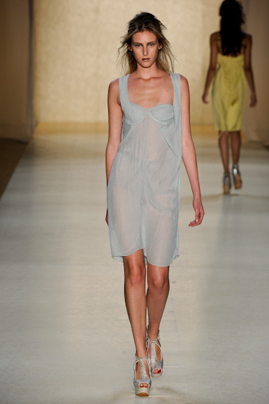 w-ranieri-desfile-spfw-2011-23