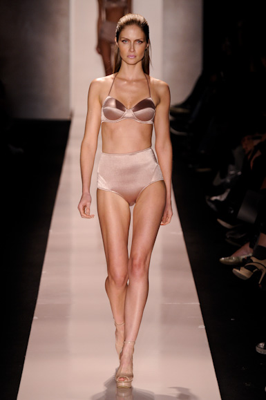adriana-degreas-desfile-spfw-2011-12