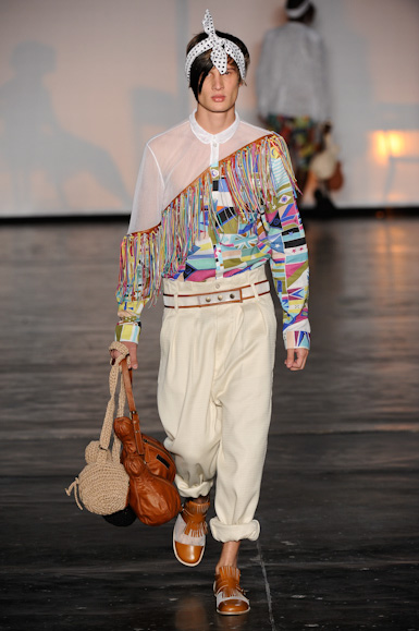 amapo-desfile-spfw-2011-24