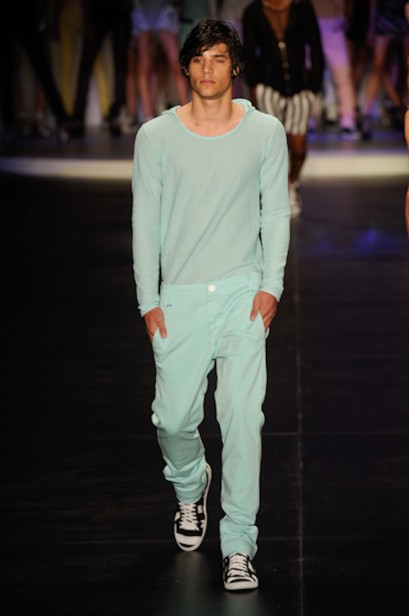 colcci-desfile-spfw-2011-20