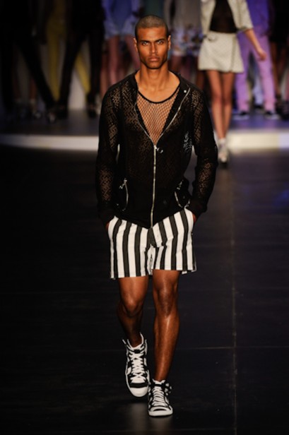 colcci-desfile-spfw-2011-21
