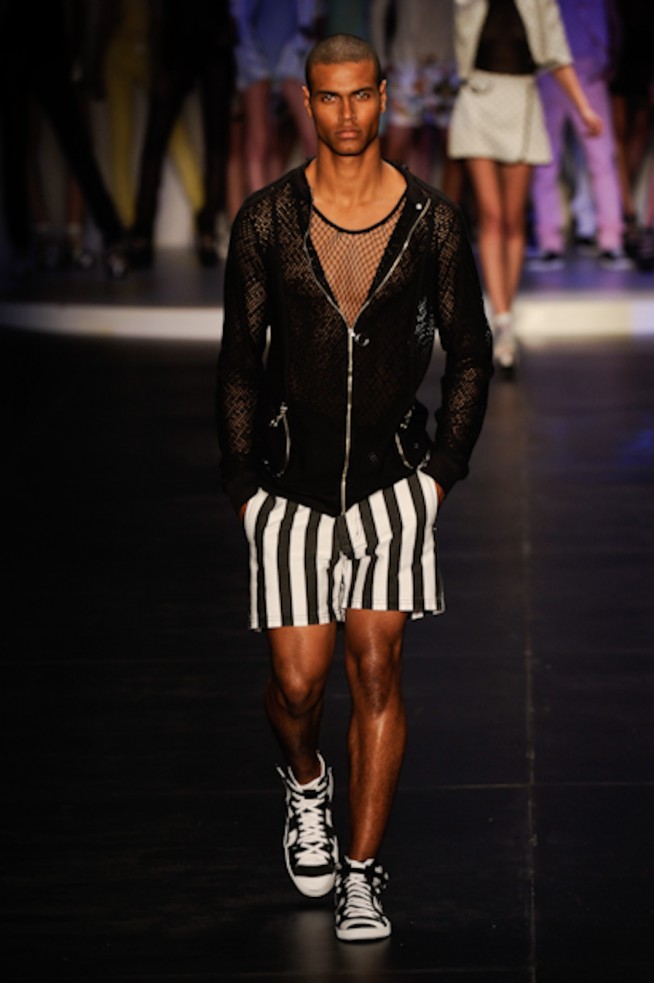 colcci-desfile-spfw-2011-21