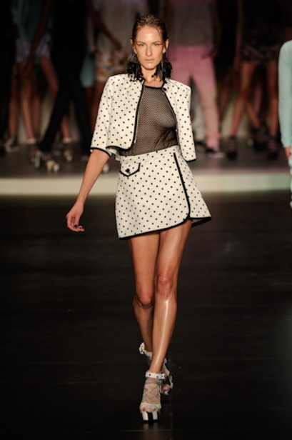 colcci-desfile-spfw-2011-22