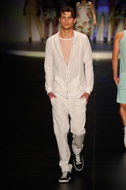 colcci-desfile-spfw-2011-34