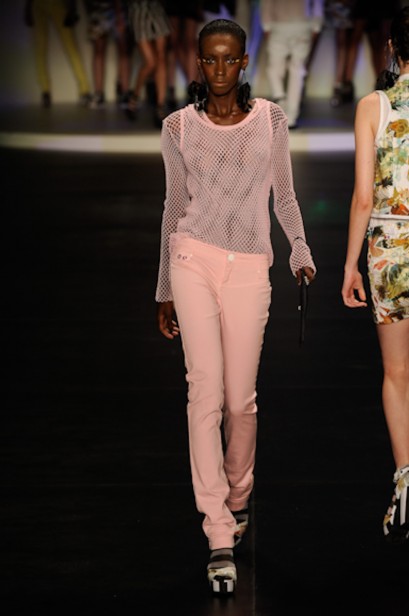 colcci-desfile-spfw-2011-36