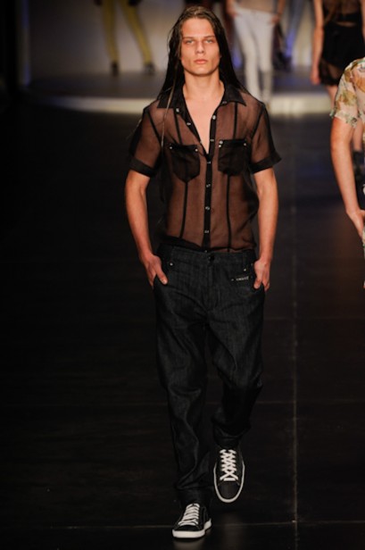 colcci-desfile-spfw-2011-40