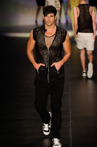 colcci-desfile-spfw-2011-47
