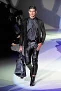 emp_m_ss11_004