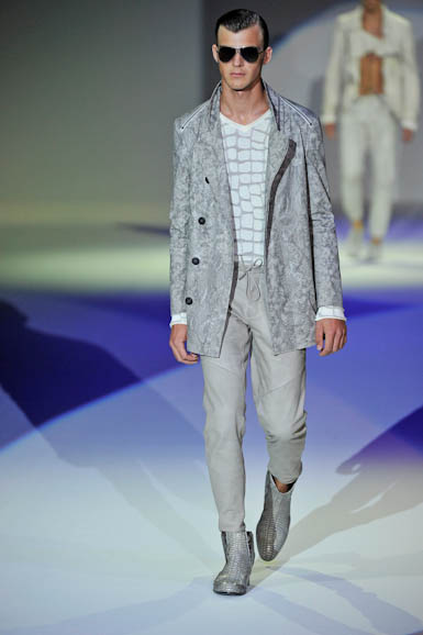 emp_m_ss11_106