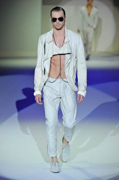 emp_m_ss11_111
