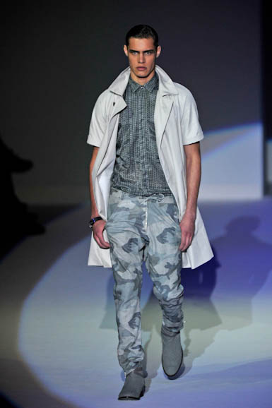emp_m_ss11_141