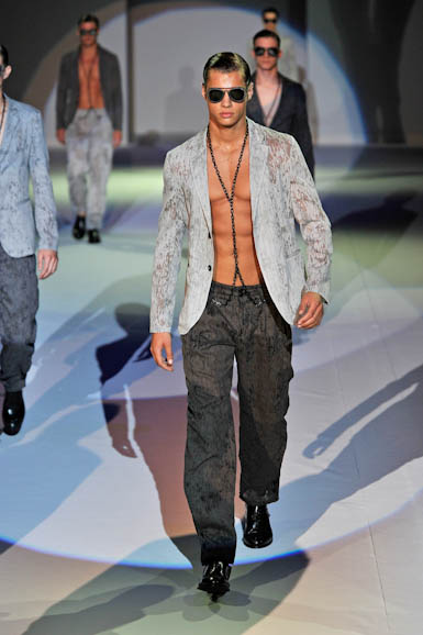 emp_m_ss11_242