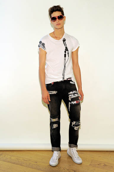 mos_m_ss11_046