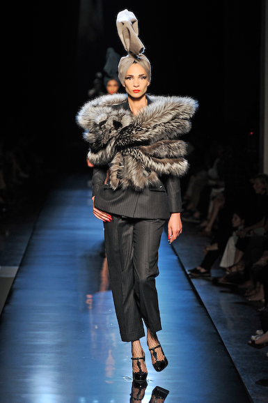 gau_HC_fw10_007