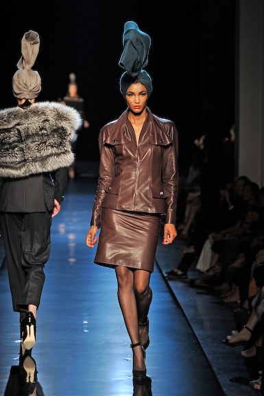gau_HC_fw10_011