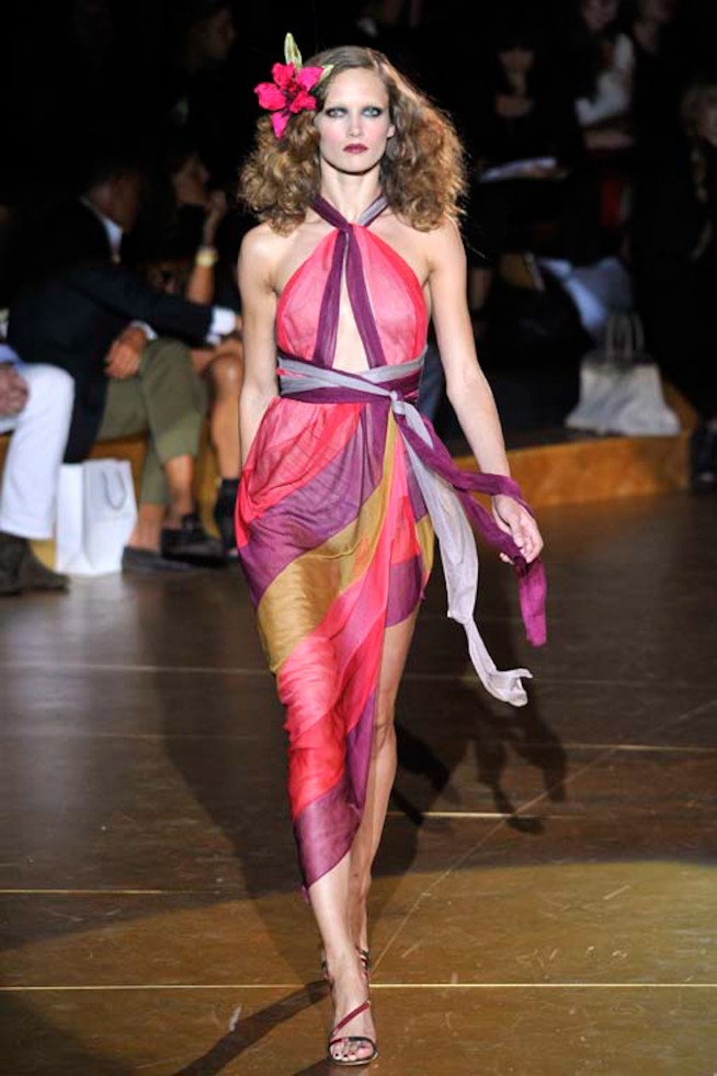 desfile-marcjacobs-nyspring2011rtw-138