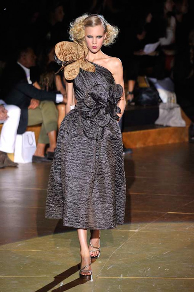desfile-marcjacobs-nyspring2011rtw-148