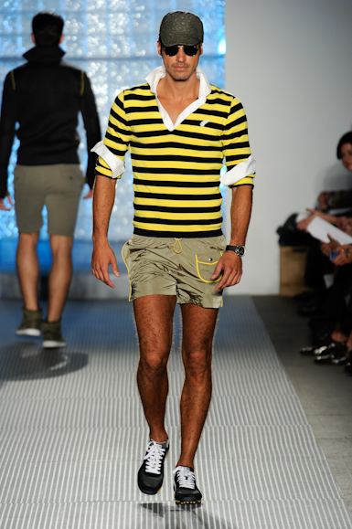desfile-michaelbastian-nyspring2011rtw-102