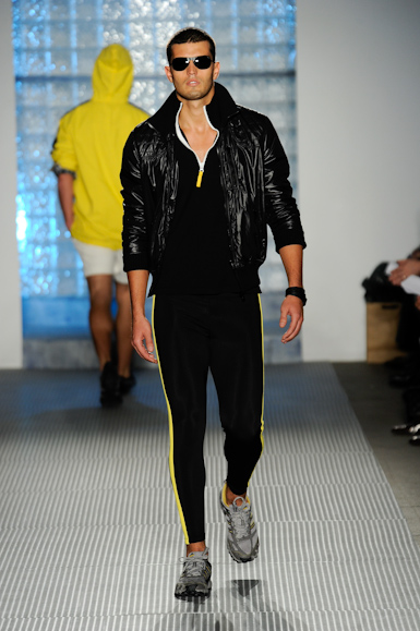 desfile-michaelbastian-nyspring2011rtw-106