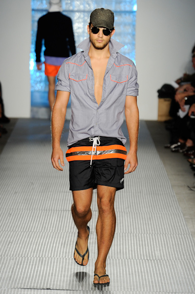 desfile-michaelbastian-nyspring2011rtw-121
