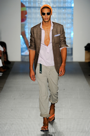 desfile-michaelbastian-nyspring2011rtw-123