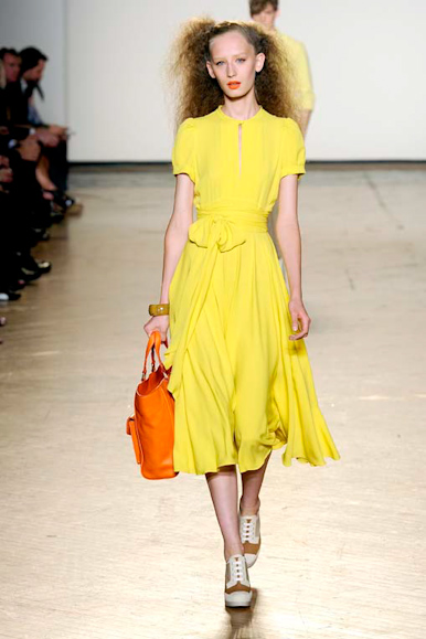 desfile-marcbymarcjacobs-nyspring2011rtw-104