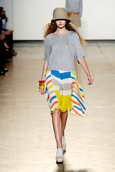 desfile-marcbymarcjacobs-nyspring2011rtw-106