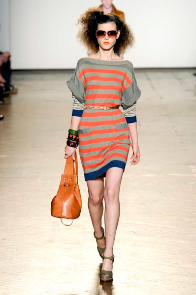 desfile-marcbymarcjacobs-nyspring2011rtw-116