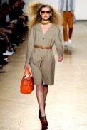 desfile-marcbymarcjacobs-nyspring2011rtw-119