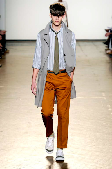 desfile-marcbymarcjacobs-nyspring2011rtw-120