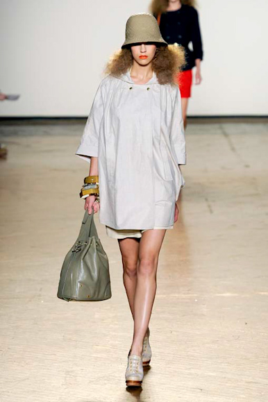 desfile-marcbymarcjacobs-nyspring2011rtw-123