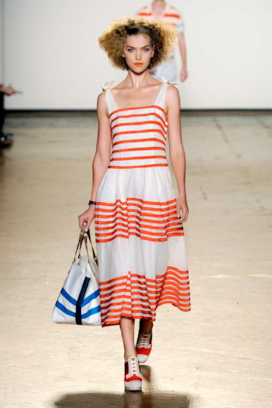 desfile-marcbymarcjacobs-nyspring2011rtw-144